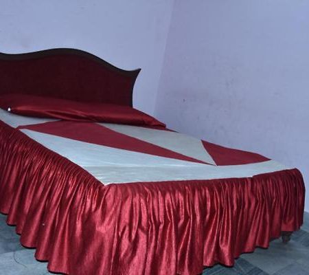 Hotel Sambit Palace Bhubaneswar Bagian luar foto