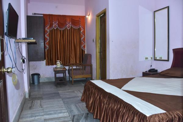 Hotel Sambit Palace Bhubaneswar Bagian luar foto