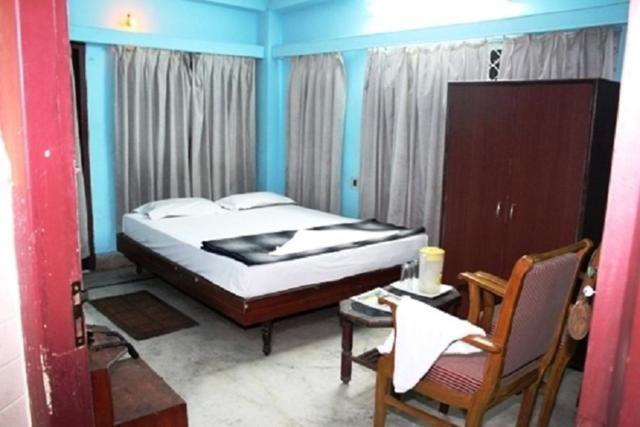 Hotel Sambit Palace Bhubaneswar Bagian luar foto